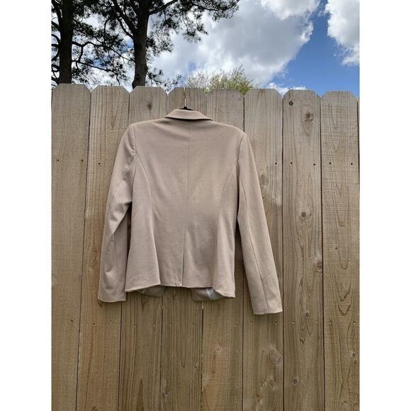 Suzy Shier Womens Suit Jacket Blazer Beige Long Sleeve Small Petite Work - Picture 6 of 7
